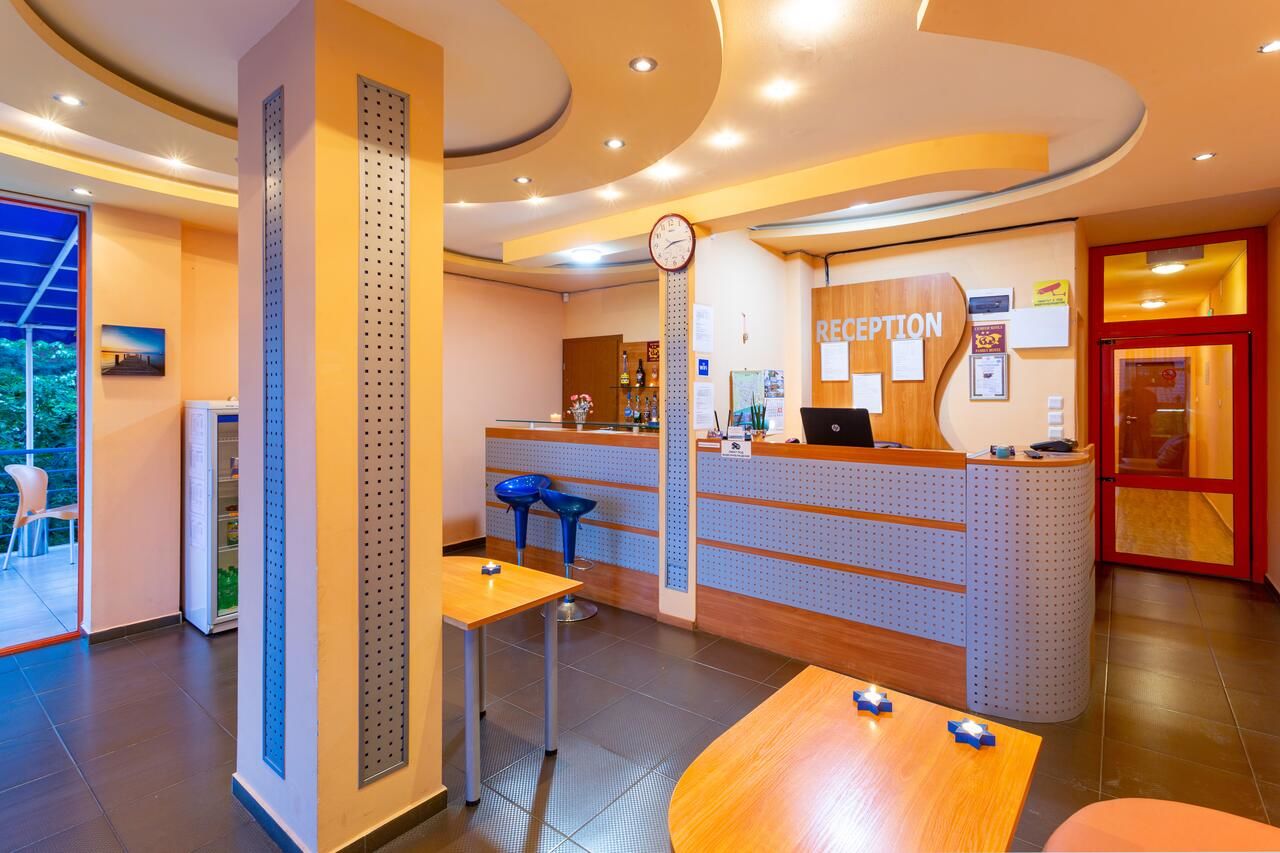 Отель Family Hotel Jemelly Обзор-23