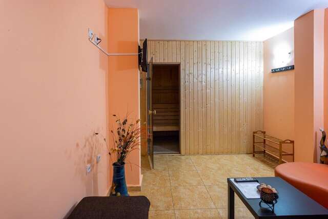 Отель Family Hotel Jemelly Обзор-19