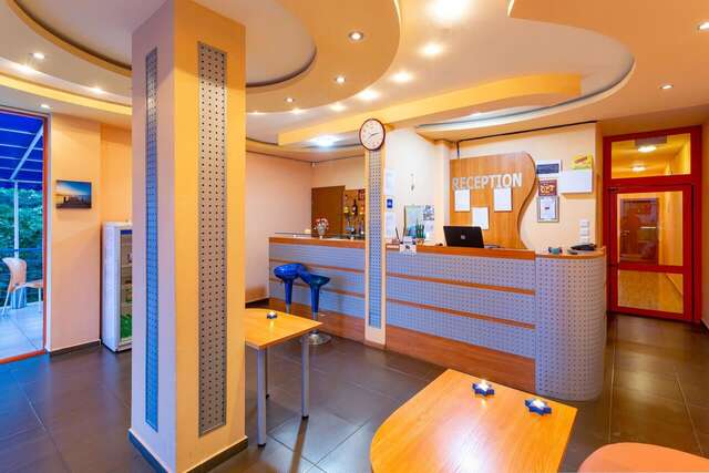 Отель Family Hotel Jemelly Обзор-22