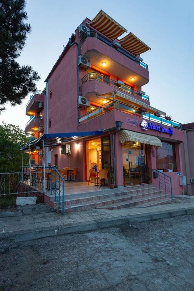 Отель Family Hotel Jemelly Обзор-44